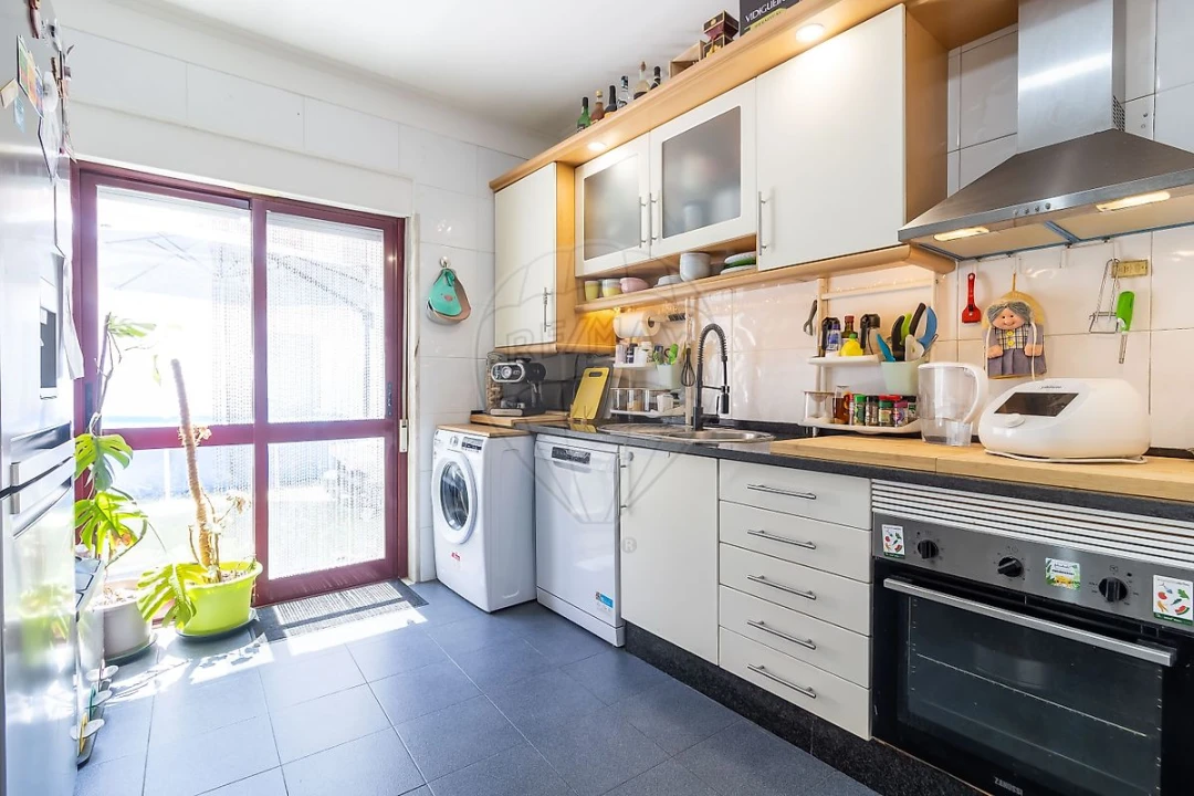 Apartamento T3 para Venda em Vila Franca de Xira Foto 10