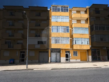 Apartamento T2 para Venda em Alenquer (Santo Estêvão e Triana)