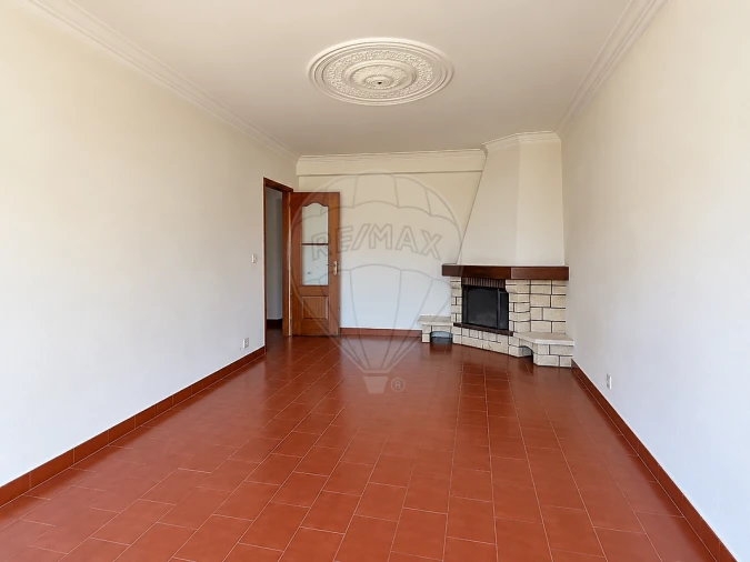 Apartamento T2 para Venda em Alenquer (Santo Estêvão e Triana) Foto 6