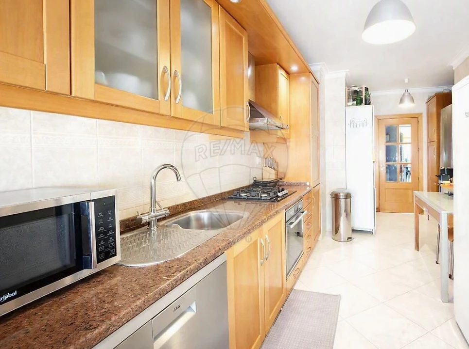 Apartamento T3 para Venda em Carregado e Cadafais Foto 7