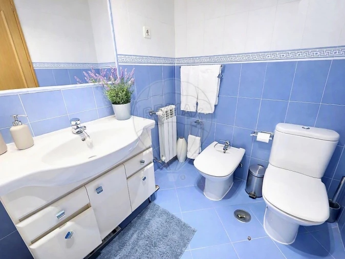 Apartamento T3 para Venda em Carregado e Cadafais Foto 17
