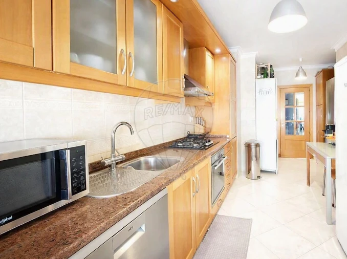 Apartamento T3 para Venda em Carregado e Cadafais Foto 7