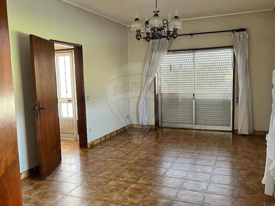 Moradia T2 para Venda em Cacia Foto 8