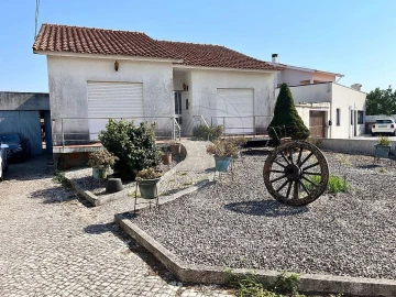 Moradia T2 para Venda em Cacia