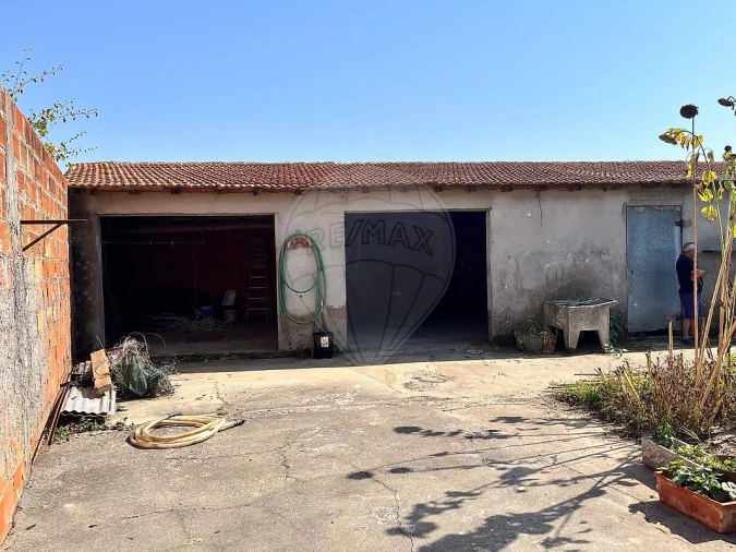 Moradia T2 para Venda em Cacia Foto 2