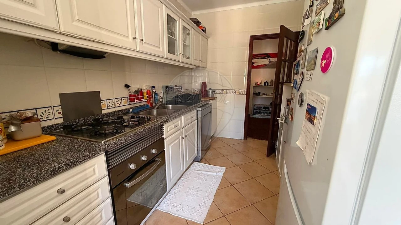 Apartamento T2 para Venda em Esgueira Foto 5