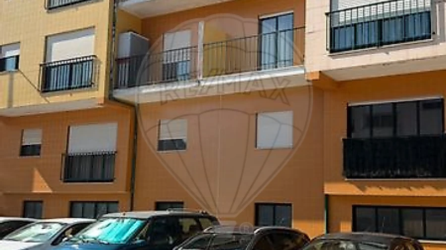 Apartamento T2 para Venda em Esgueira