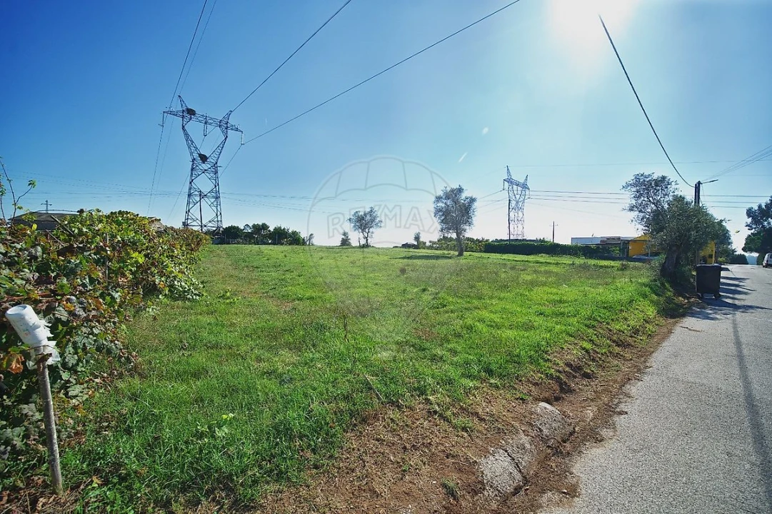 Terreno para Venda em Alquerubim Foto 2