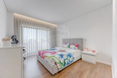Apartamento T2 para Venda em Coronado (São Romão e São Mamede)