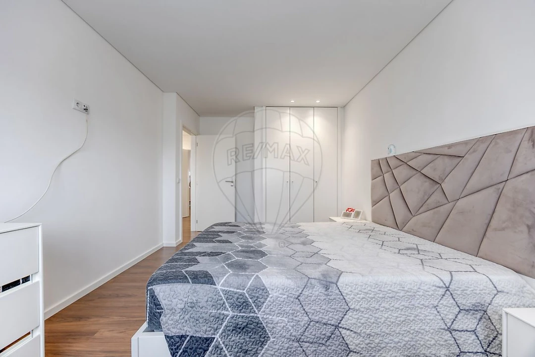 Apartamento T2 para Venda em Coronado (São Romão e São Mamede) Foto 1