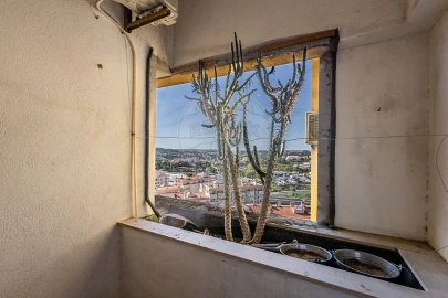 Apartamento T4 para Venda em Marvila, Ribeira Santarém, São Salvador, São Nicolau