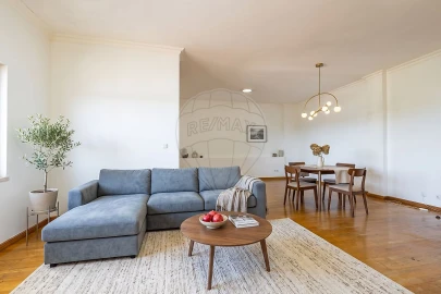Apartamento T4 para Venda em Marvila, Ribeira Santarém, São Salvador, São Nicolau