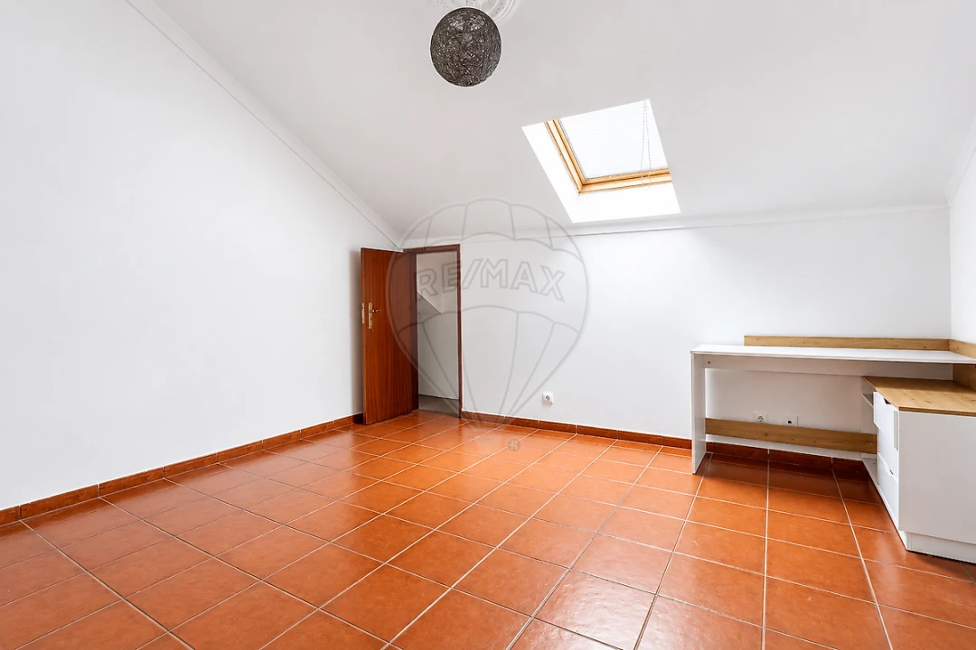 Apartamento T2 para Venda em Fazendas de Almeirim Foto 16