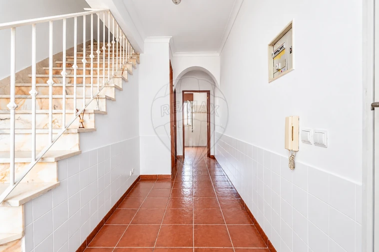 Apartamento T2 para Venda em Fazendas de Almeirim Foto 4