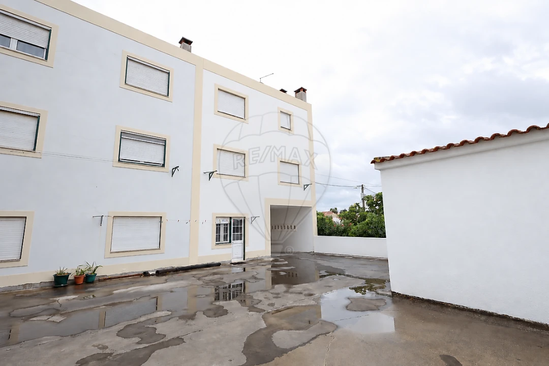 Apartamento T2 para Venda em Fazendas de Almeirim Foto 24