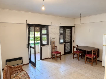Apartamento T1 para Venda em Oeiras e São Julião da Barra, Paço de Arcos e Caxias