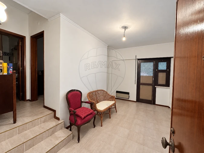 Apartamento T1 para Venda em Oeiras e São Julião da Barra, Paço de Arcos e Caxias Foto 6