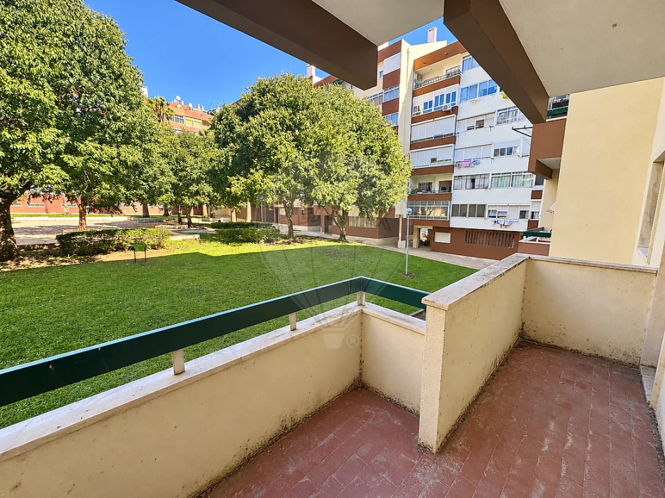 Apartamento T1 para Venda em Oeiras e São Julião da Barra, Paço de Arcos e Caxias Foto 24