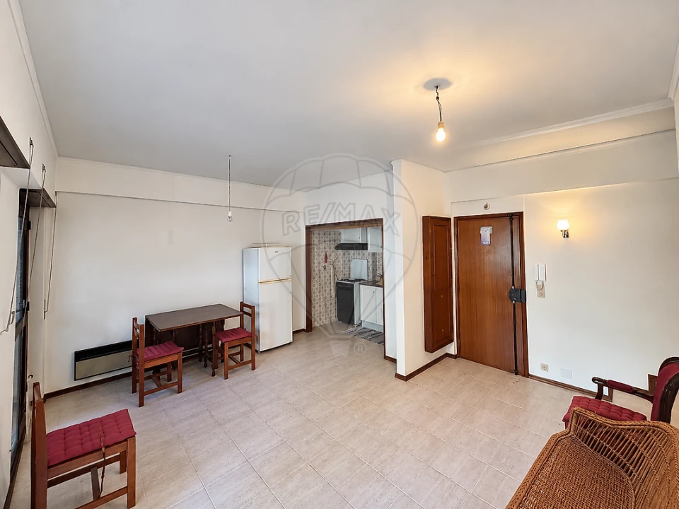 Apartamento T1 para Venda em Oeiras e São Julião da Barra, Paço de Arcos e Caxias Foto 9
