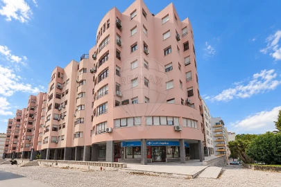 Apartamento T4 para Venda em União das Freguesias de Setúbal
