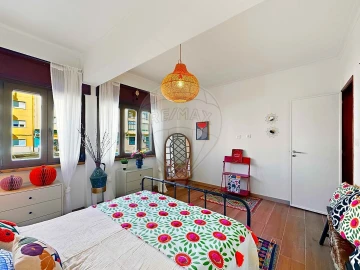 Apartamento T1 para Venda em Seixal, Arrentela e Aldeia de Paio Pires