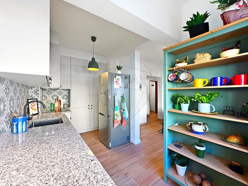Apartamento T1 para Venda em Seixal, Arrentela e Aldeia de Paio Pires Foto 12