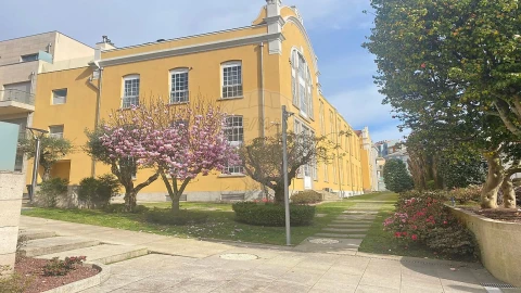 Apartamento T5 para Venda em Cedofeita, Santo Ildefonso, Sé, Miragaia, São Nicolau e Vitória