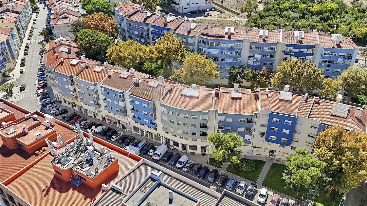 Apartamento T2 para Venda em Algés, Linda-A-Velha e Cruz Quebrada-Dafundo Foto 29