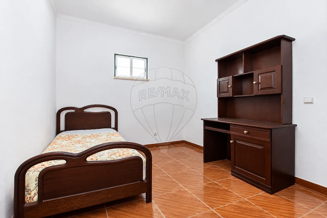 Moradia T3 para Venda em Santa Maria e São Miguel, São Martinho, São Pedro Penaferrim Foto 13