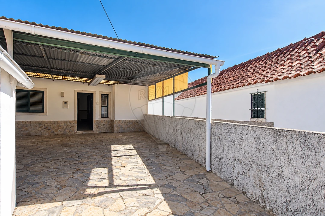 Moradia T3 para Venda em Santa Maria e São Miguel, São Martinho, São Pedro Penaferrim Foto 16