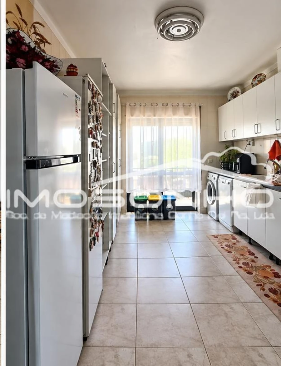 Apartamento T3 para Venda em Marinha Grande Foto 6