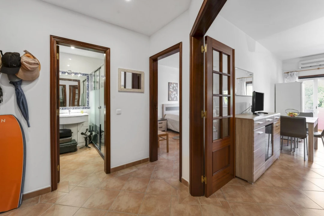 Apartamento T2 para Venda em Portimão Foto 3