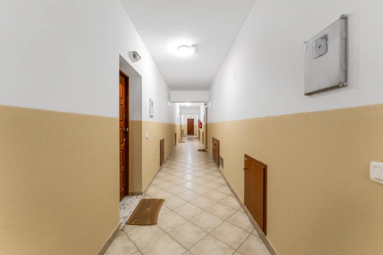 Apartamento T2 para Venda em Portimão Foto 16