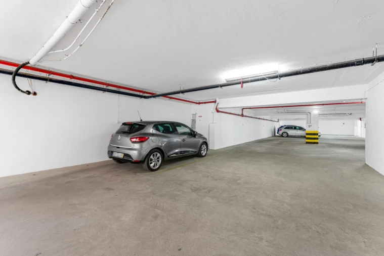Apartamento T2 para Venda em Portimão Foto 18