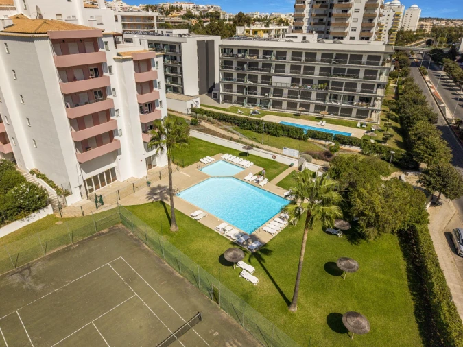 Apartamento T2 para Venda em Portimão Foto 2