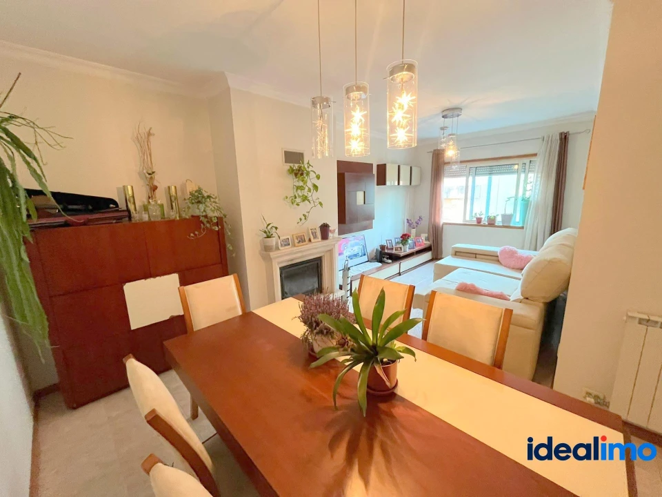 Apartamento T2 para Venda em Valongo Foto 1