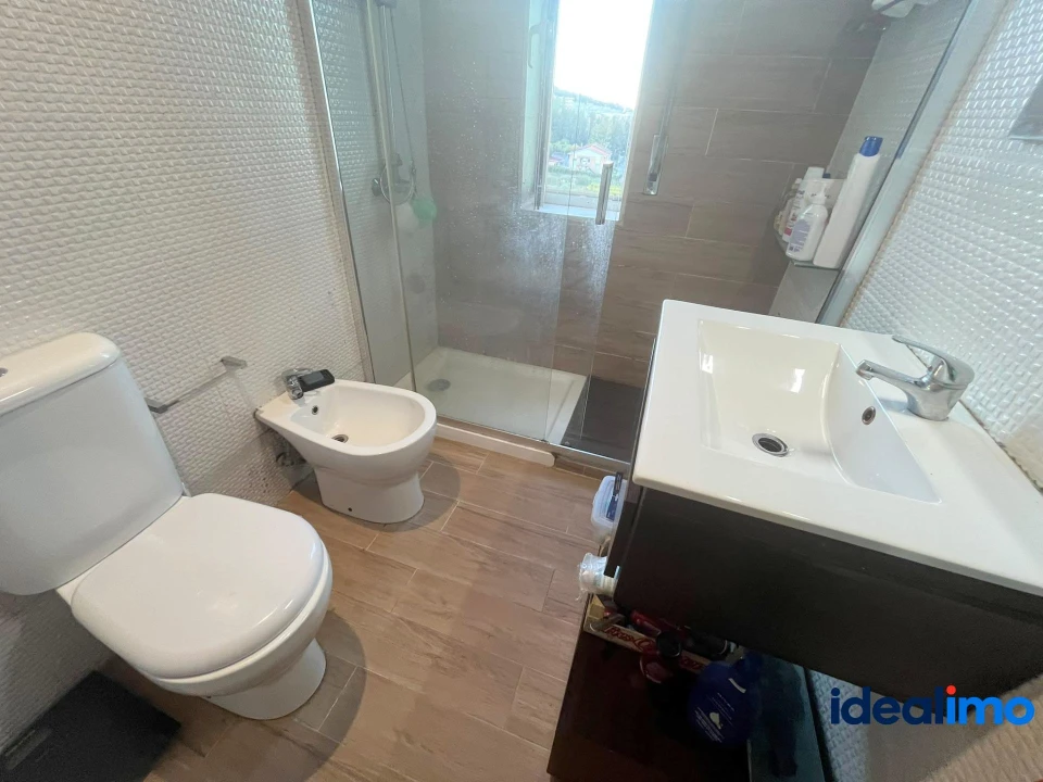 Apartamento T2 para Venda em Valongo Foto 23