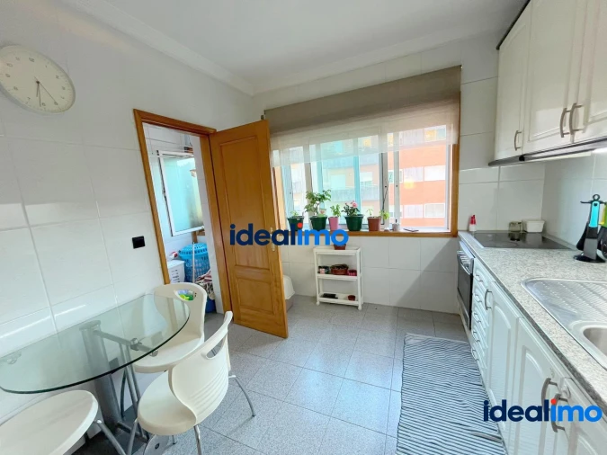 Apartamento T2 para Venda em Valongo Foto 45