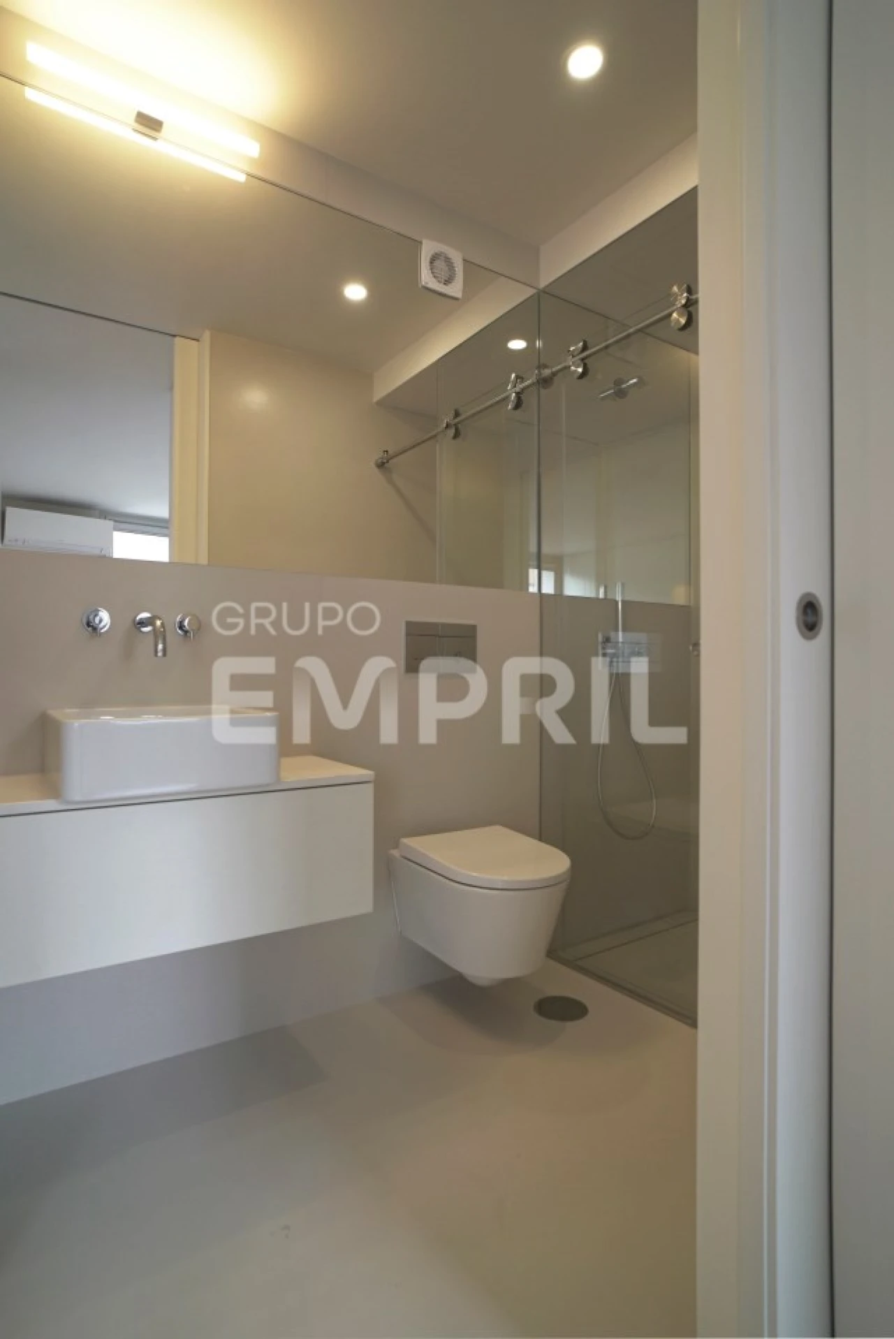 Apartamento T1 para Arrendamento em Cedofeita, Santo Ildefonso, Sé, Miragaia, São Nicolau e Vitória Foto 6