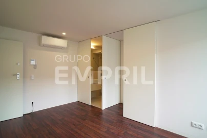Apartamento T1 para Arrendamento em Cedofeita, Santo Ildefonso, Sé, Miragaia, São Nicolau e Vitória