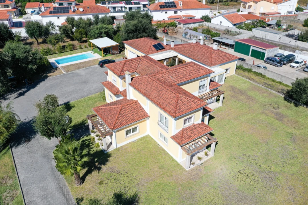 Moradia T4 para Venda em Pataias e Martingança Foto 1