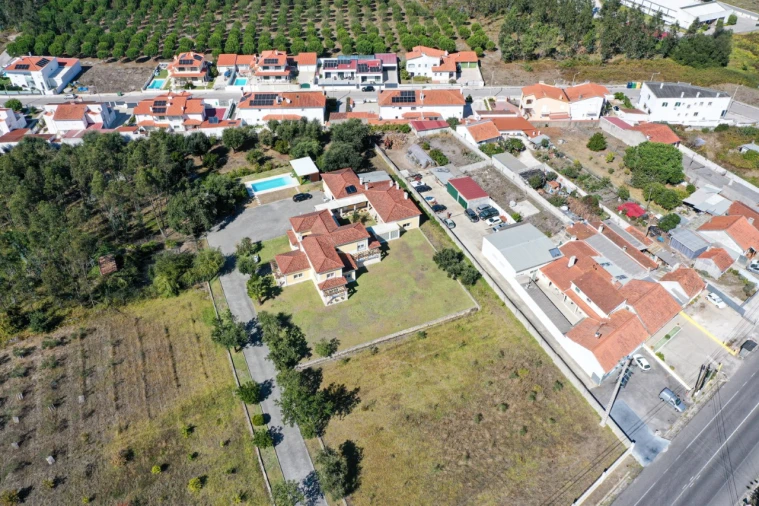 Moradia T4 para Venda em Pataias e Martingança Foto 30