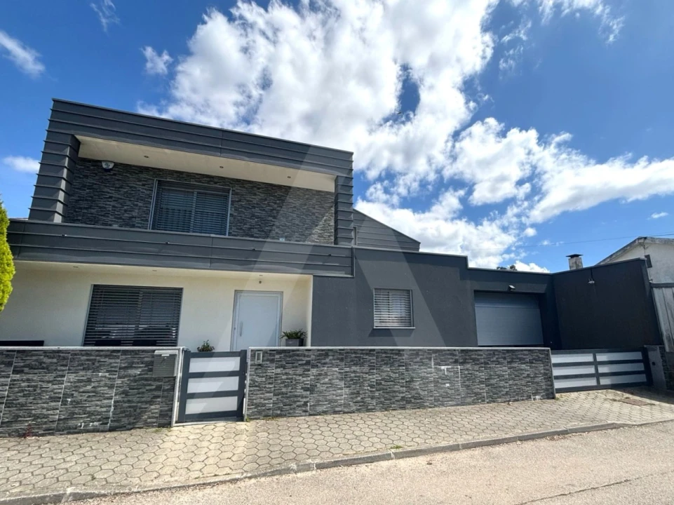 Moradia T3 para Venda em Albergaria-A-Velha e Valmaior Foto 38