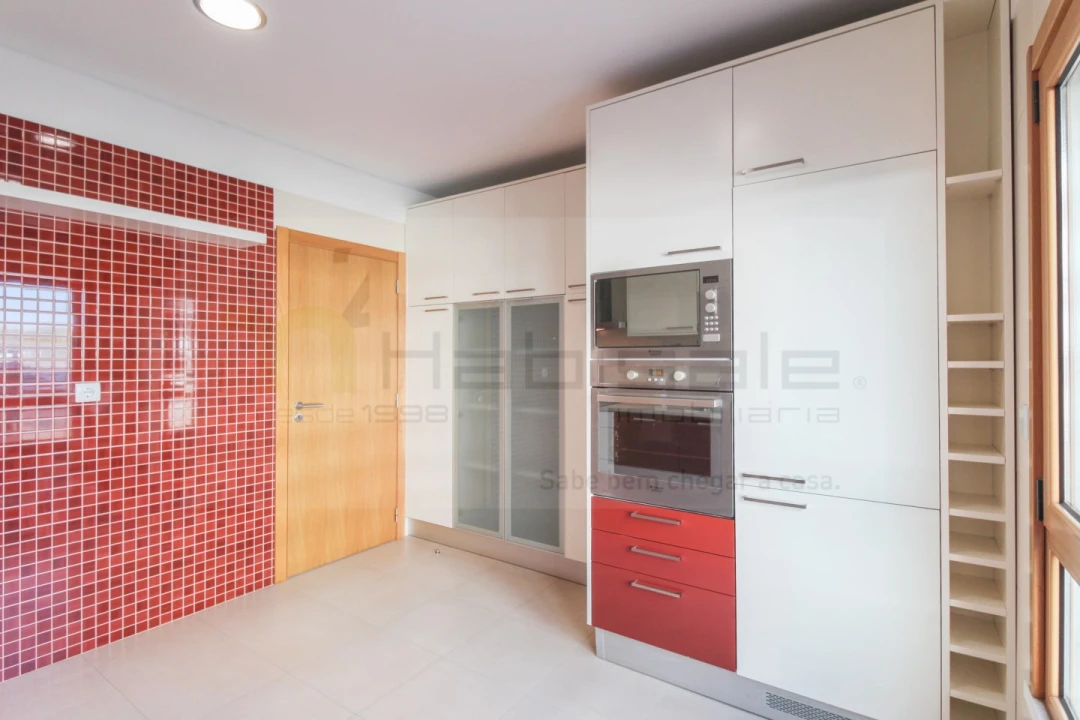 Apartamento T2 para Arrendamento em Odivelas Foto 7