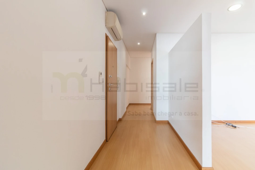 Apartamento T2 para Arrendamento em Odivelas Foto 2