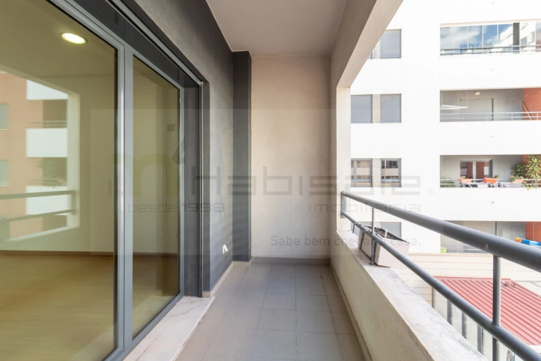 Apartamento T2 para Arrendamento em Odivelas Foto 12