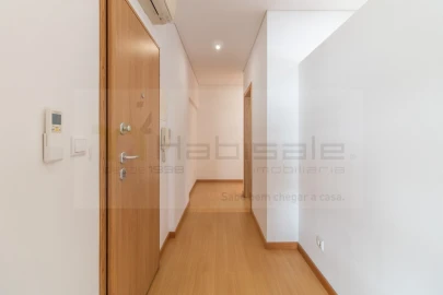 Apartamento T2 para Arrendamento em Odivelas