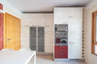 Apartamento T2 para Arrendamento em Odivelas