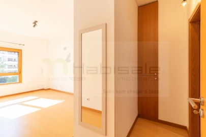 Apartamento T2 para Arrendamento em Odivelas