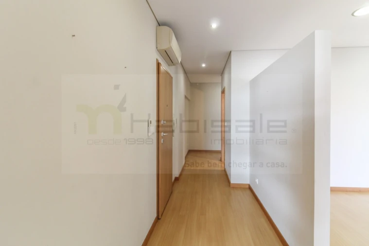 Apartamento T2 para Arrendamento em Odivelas Foto 2